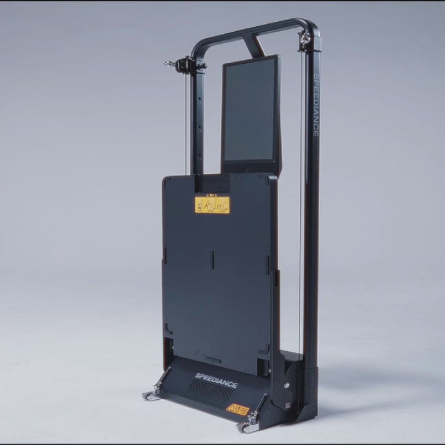 Gym Monster 2S:フットプレートを閉じた状態で解除ボタンを押すだけでゆっくり自動降下